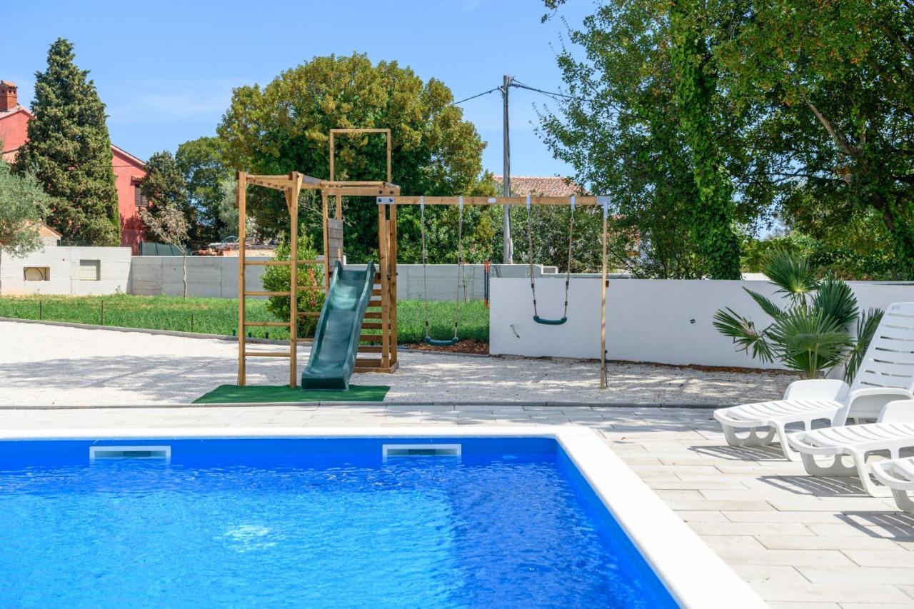Summer House Nina Apartamento Pavicini Exterior foto